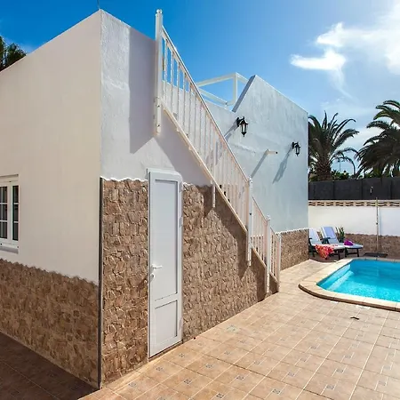 Villa Neptuno By Vacanzy Collection